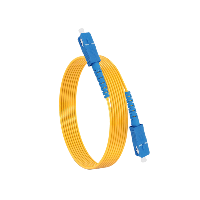 Sunucuları bağlamak için fiber optik yama kabloları kullanılabilir mi?